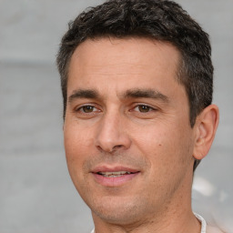Alex T.